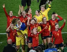 开云网页版-关于德国队击败西班牙队，晋级女足欧洲锦标赛决赛的信息